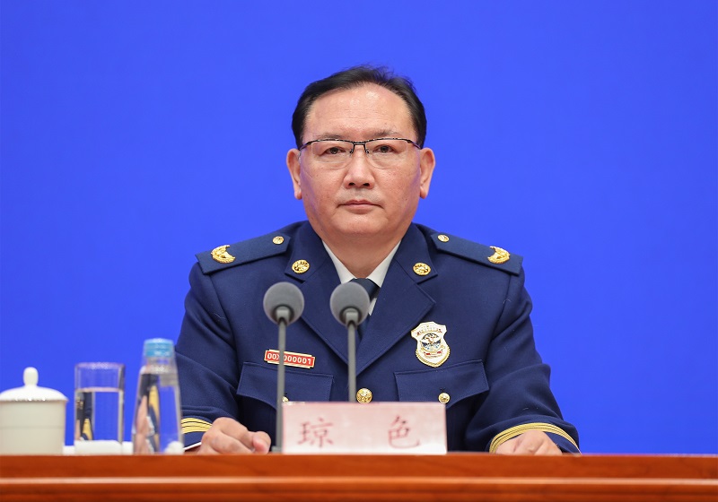 插比小视频应急部党组成员、消防救援局局长琼色出席新闻发布会
